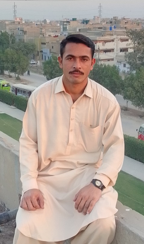 Nadir Ali